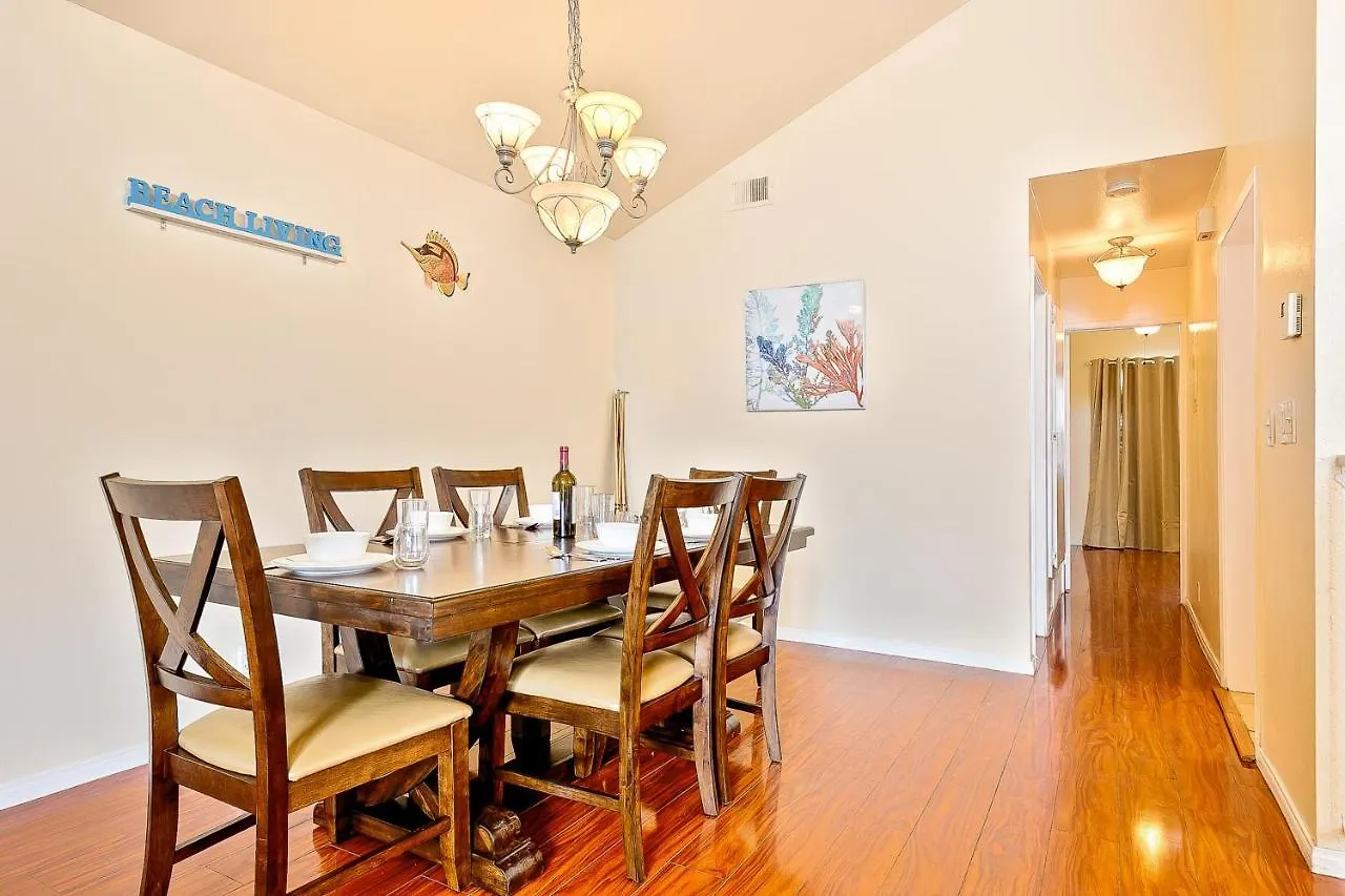 Beach Living 1 Newport Beach Holiday home
